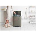 Кош за смет Brabantia Bo Pedal 60L, Platinum