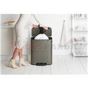 Кош за смет Brabantia Bo Pedal 60L, Platinum